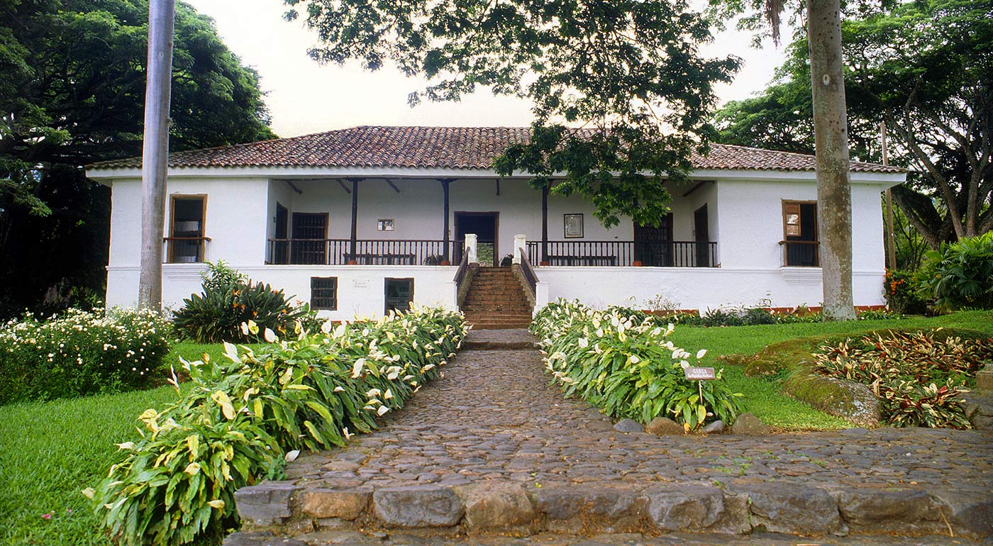 10543-Hacienda_el_Paraiso_El_Cerrito_1.jpg