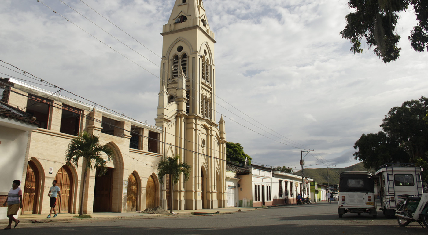 10636-Iglesia_Inmaculada_Concepcion_Yotoco_Valle_del_Cauca_3.jpg